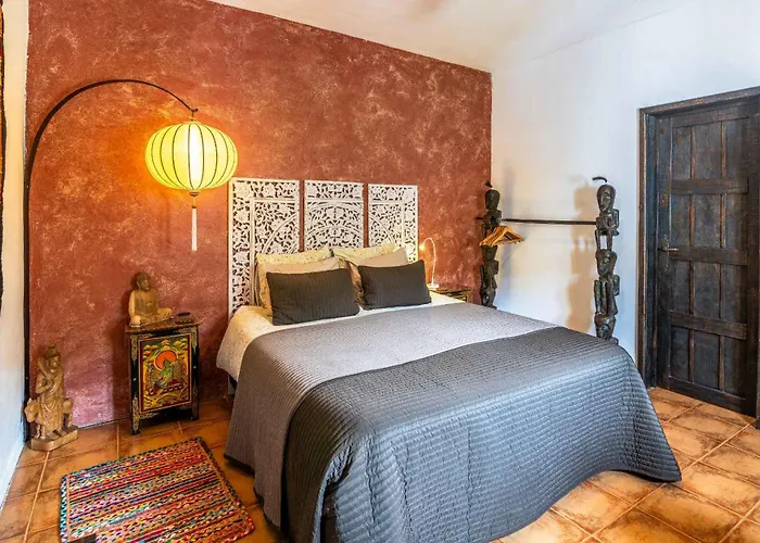 Valle De Oro Bed & Breakfast